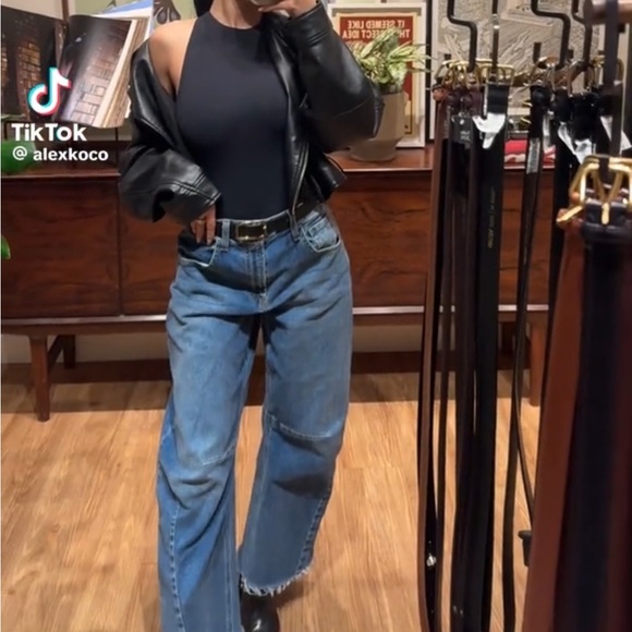 High Rise Balloon Jeans - Picture 3 of 5